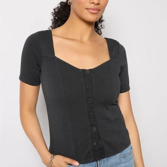Nation LTD Marcella Button Front Sweetheart Neckline Short Sleeve Top in Black - Picture 4 of 13